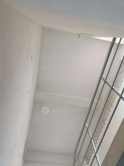 2 BHK Flat In Mahaveer Helios Apartment For Sale  In Nanmangalam 