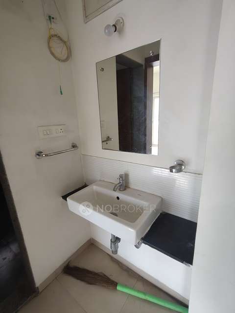 2 BHK Flat In Casa 7 Chs for Rent In Wakad