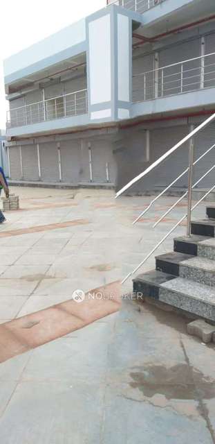 Shop in Sector 104, Gurgaon for sale 