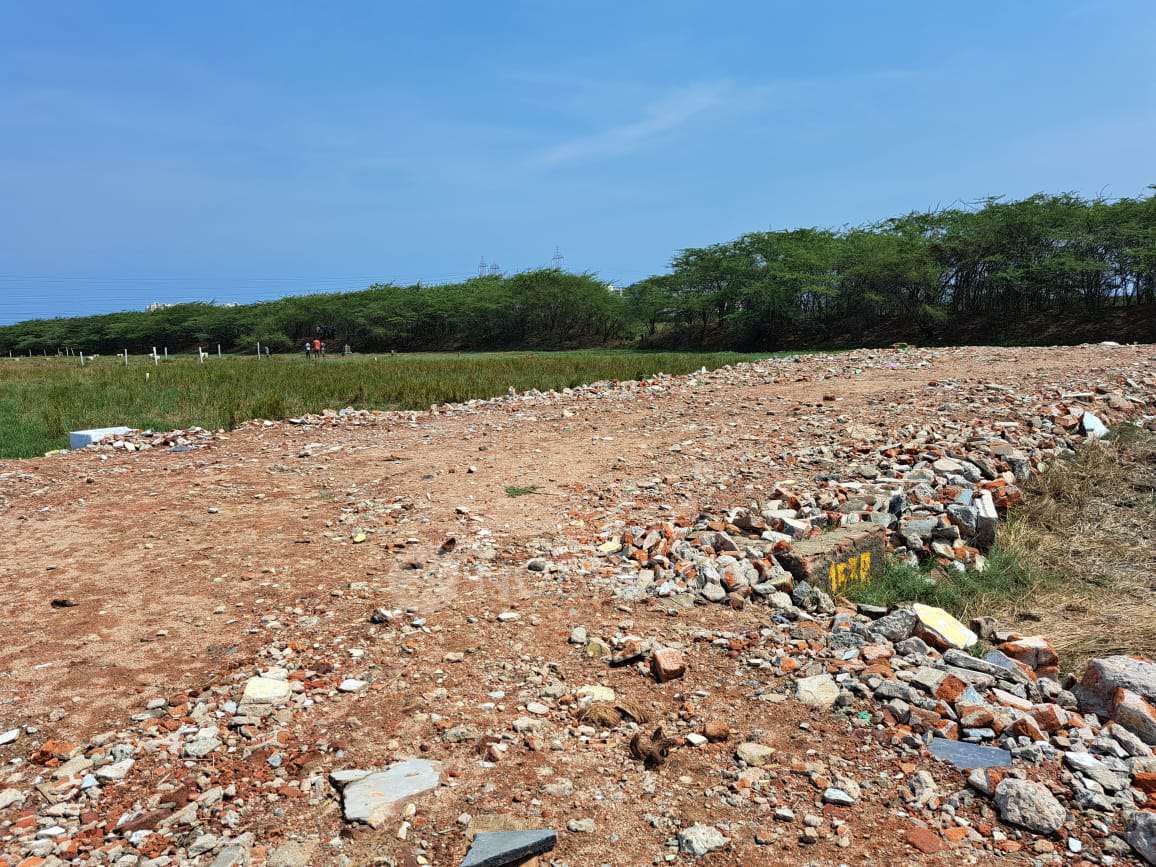 Plot For Sale  In Pallikaranai
