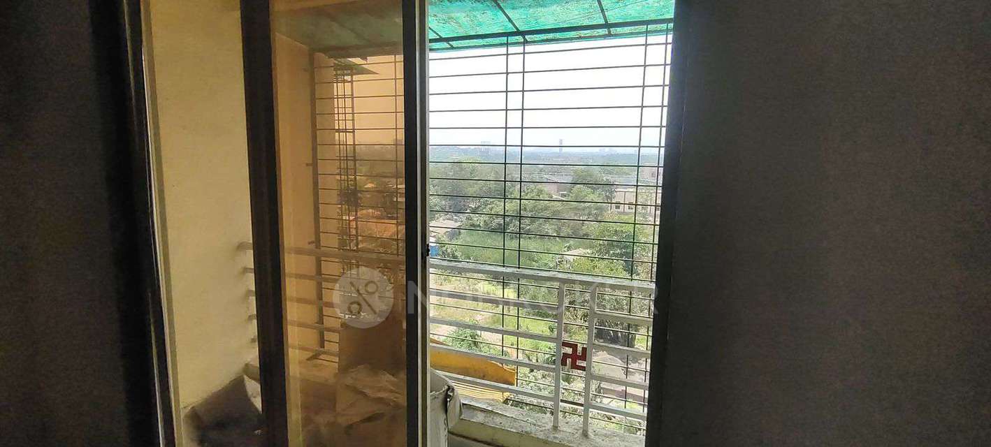 2 BHK Flat In Swastik Heights For Sale  In Swastik Heights 
