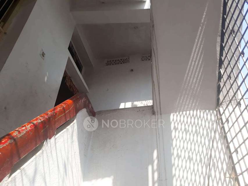 2 BHK House For Sale  In  West Marredpally