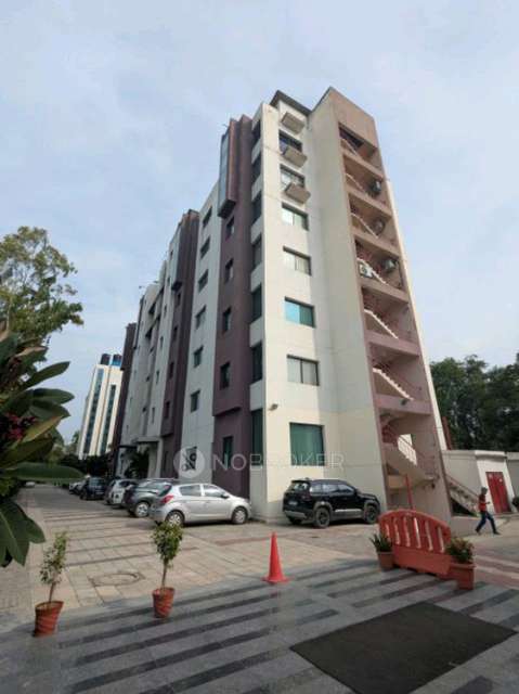 Office Space in Sector 14, Gurgaon for Rent 