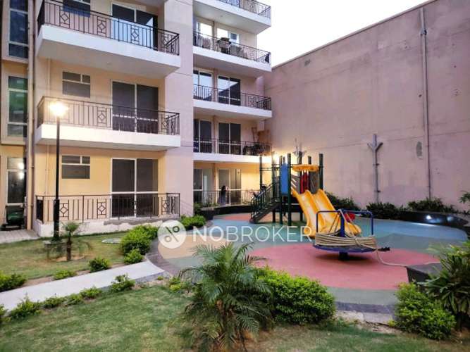 Signature The Serenas