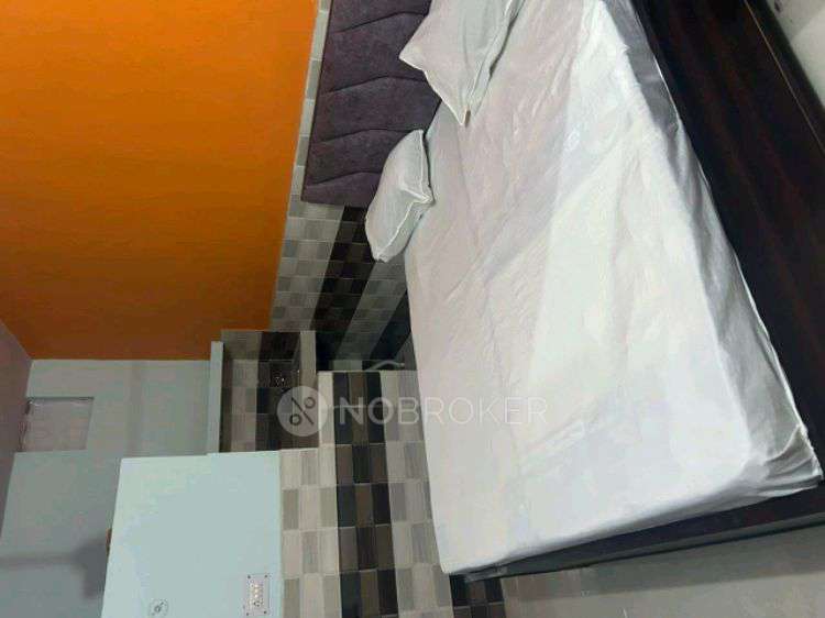 PG for Boys in Lal Kuan 