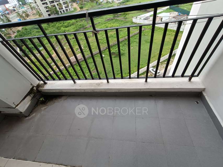 2 BHK Flat In Godrej Azure,  For Sale  In Padur,