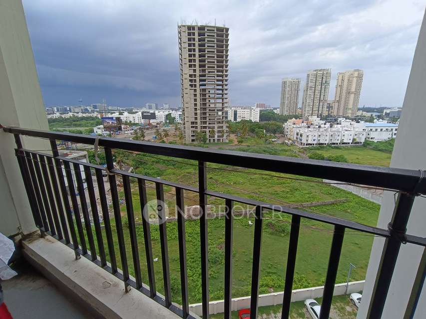 2 BHK Flat In Godrej Azure,  For Sale  In Padur,