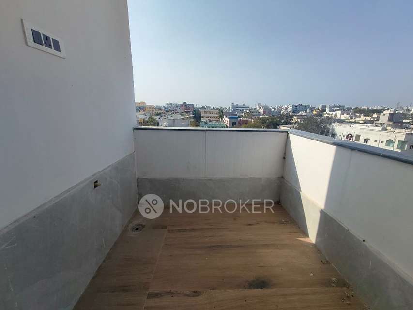 2 BHK Flat In Eastern Elite Apartments For Sale  In Old Alwal 