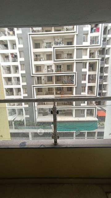 2 BHK Flat In Acron Park For Sale  In Tathawade