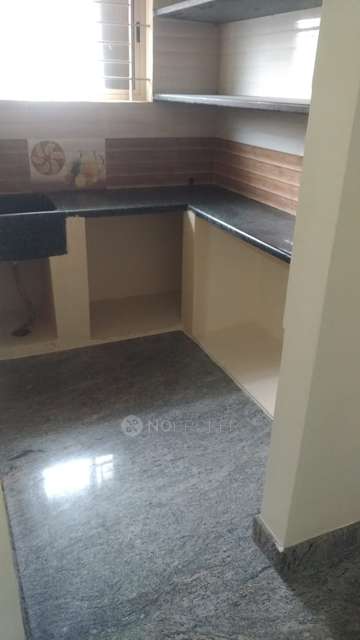 1 RK Flat In Standalone Building  for Rent  In Basaweshwara Nagar