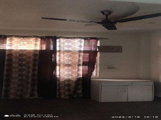 3 BHK Flat For Sale  In Uttam Nagar