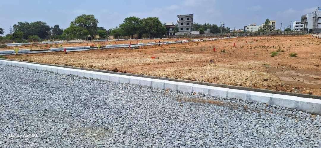 Plot For Sale  In Oraiyan Libaty Town In Bannerughatta