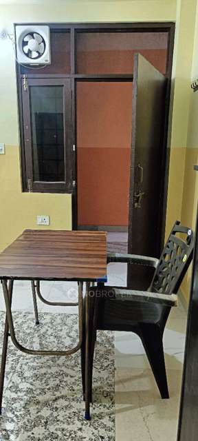 1 RK House for Rent  In Fcr7+mrg, Chauhan Rd, Opposite Shiv Mandir, Chhaprauli Bangar, Dostpur Mangrauli, Sector 167, Noida, Uttar Pradesh 201306, India