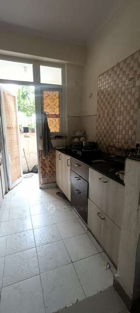 2 BHK Flat In Amrapali Silicon City For Sale  In  Sector 76, Noida