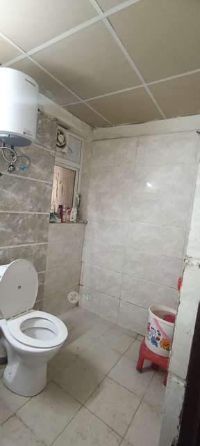 2 BHK Flat In Amrapali Silicon City For Sale  In  Sector 76, Noida