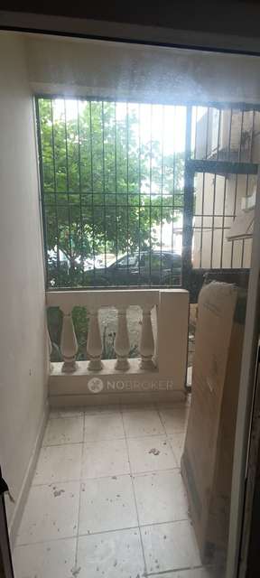 2 BHK Flat In Amrapali Silicon City For Sale  In  Sector 76, Noida