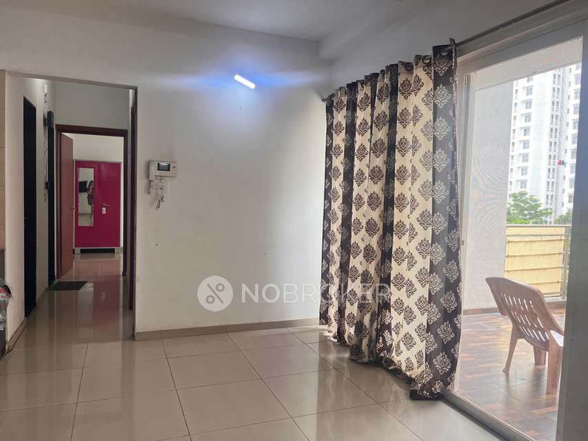 Shared Room for Female In 2 BHK  In Life Republic Avenue 7 In Hinjewadi