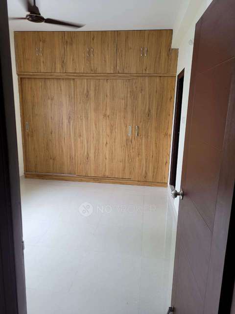 2 BHK Flat In Ranjay Lakepoint For Sale  In Miyapur