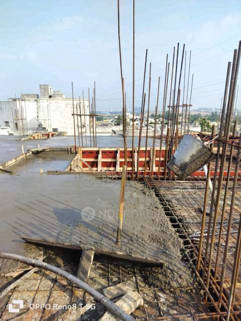 2 BHK Flat In Bhujbal Valay For Sale  In Hadapsar