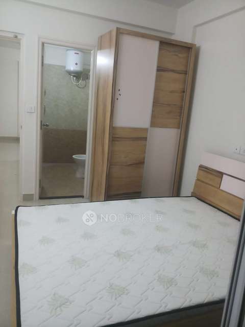 2 BHK Flat In Vakil Daffodils For Sale  In Madiwala