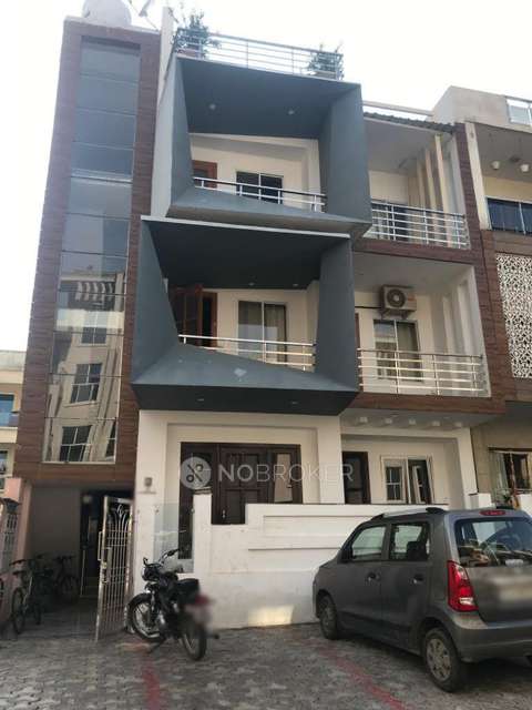 3 BHK Flat In Ansal Esencia For Sale  In Sector-67