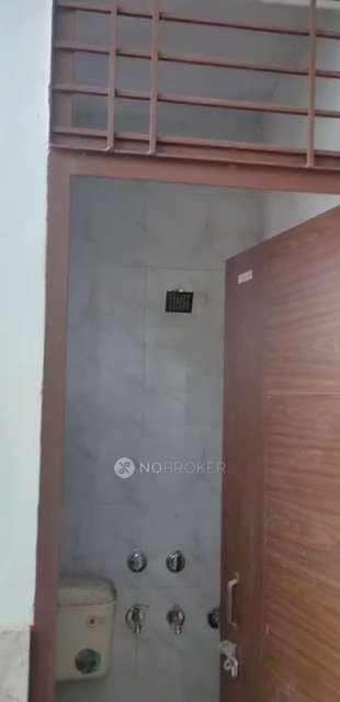 PG for Anyone in Shakurpur