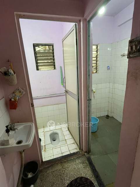 Shared Room for Male In 1 BHK  In Dropadi Apartment In Kothrud