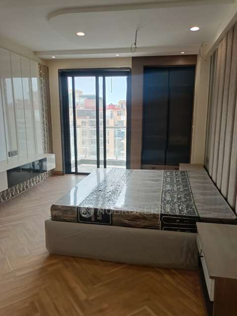 3 BHK Flat In Amrapali Zodiac For Sale  In Sector 120