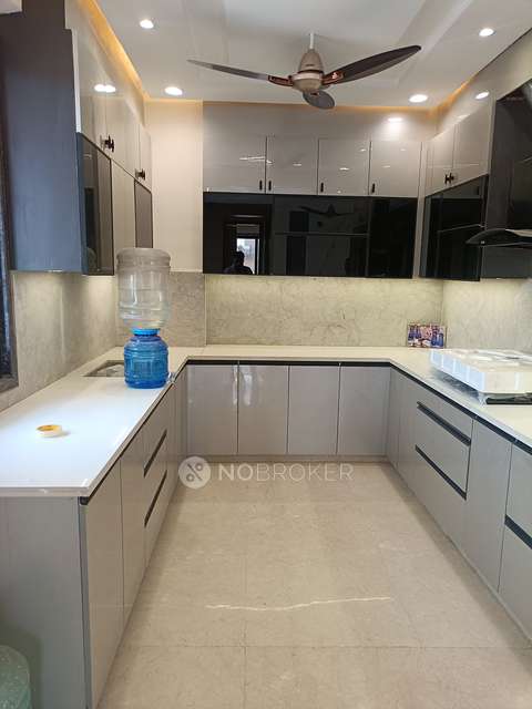 3 BHK Flat In Amrapali Zodiac For Sale  In Sector 120