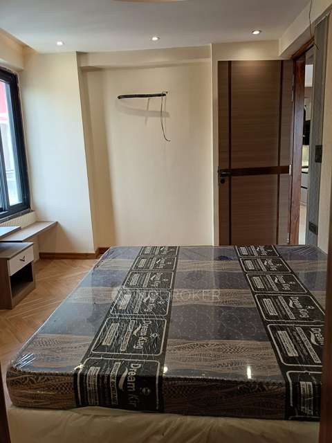 3 BHK Flat In Amrapali Zodiac For Sale  In Sector 120