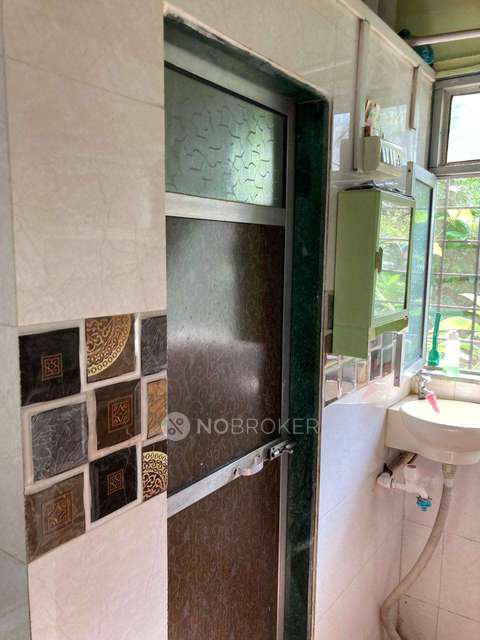 2 BHK House For Sale  In Kandivali West