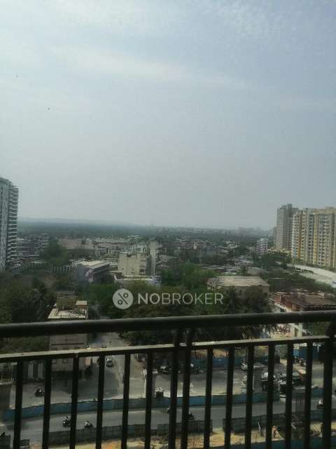 2 BHK Flat In Db Reality For Sale  In Dahisar East