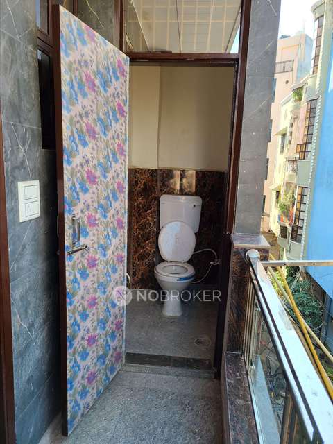 2 BHK Flat For Sale  In Shahdara