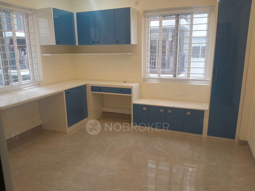 3 BHK Flat In Hallmark Sunnyside For Sale  In Manchirevula