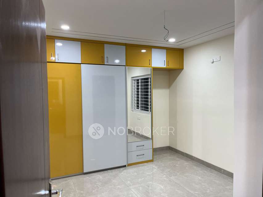 3 BHK Flat In Hallmark Sunnyside For Sale  In Manchirevula