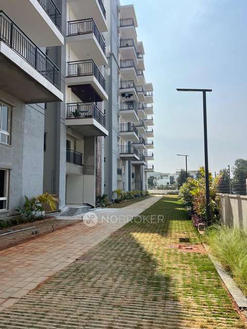 3 BHK Flat In Hallmark Sunnyside For Sale  In Manchirevula