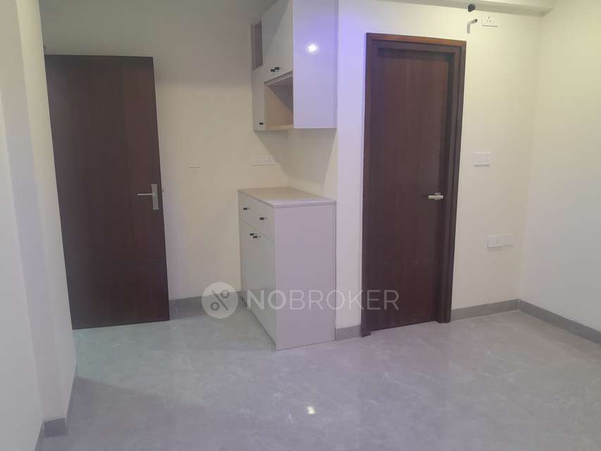 3 BHK Flat In Hallmark Sunnyside For Sale  In Manchirevula