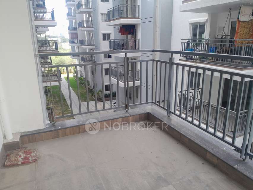 3 BHK Flat In Hallmark Sunnyside For Sale  In Manchirevula