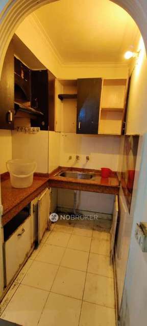 2 BHK Flat In Standalone Building  For Sale  In East Of Kailash