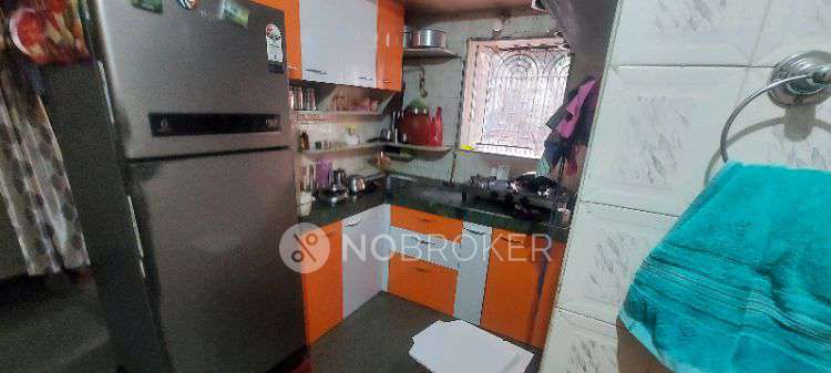 1 RK Flat In Alkapuri Apartment For Sale  In Kandivali East