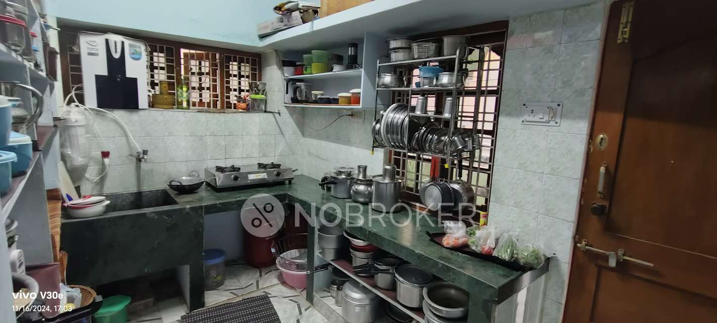 4+ BHK House For Sale  In Kukatpally