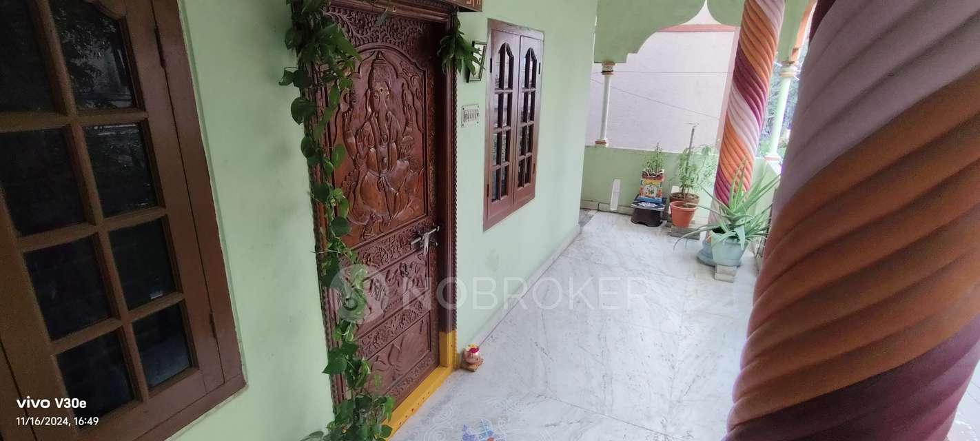 4+ BHK House For Sale  In Kukatpally
