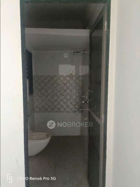 1 BHK Flat In Dream Makers Cooperative Housing Society  For Sale  In Badlapur East