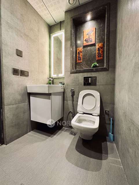 1 BHK Flat In Supertech Supernova For Sale  In Sector 94