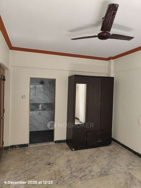 2 BHK Flat In Basantdoordarshan Emp. Chs Ltd For Sale  In Goregaon East