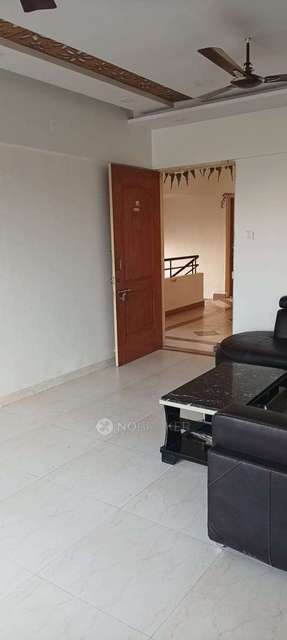 Shared Room for Female In 2 BHK  In J Building Cosmos In Magarpatta City Cosmos