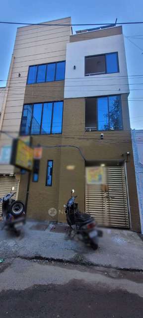 PG for Boys in Manapakkam