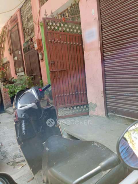 Shop in Najafgarh, Delhi for Rent 