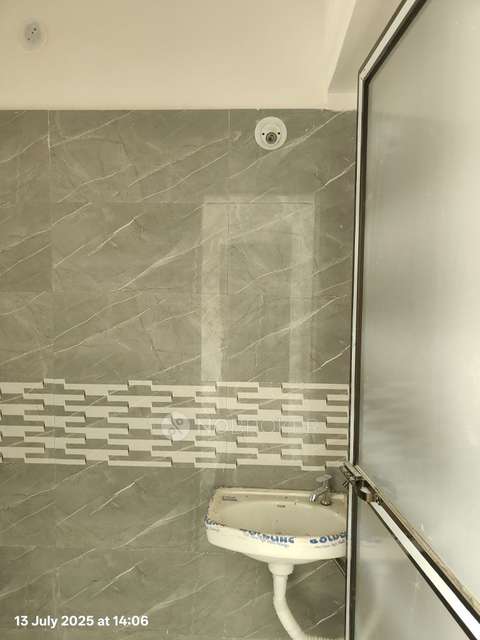 2 BHK Flat In Samata Chs For Sale  In Goregaon West