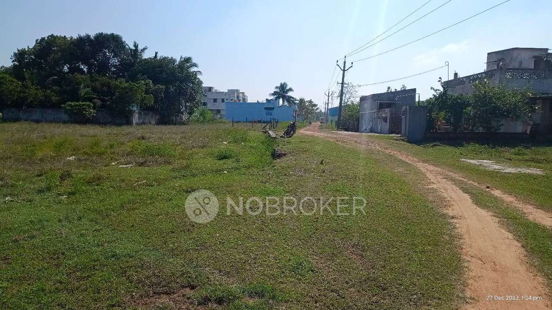 Plot For Sale  In Koduvalli